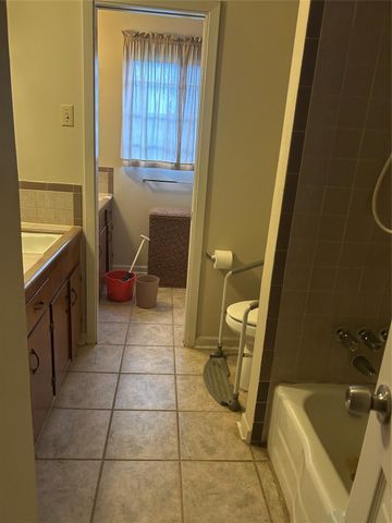 806 Mosher Lane, Houston, TX 77088