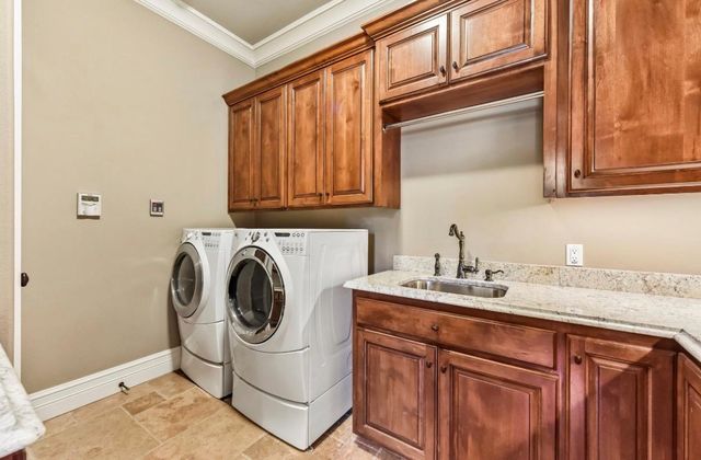 259 Chimney Cove DR, Marble Falls, TX 78654