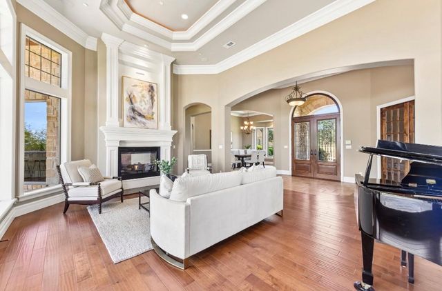259 Chimney Cove DR, Marble Falls, TX 78654