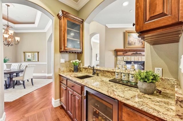 259 Chimney Cove DR, Marble Falls, TX 78654