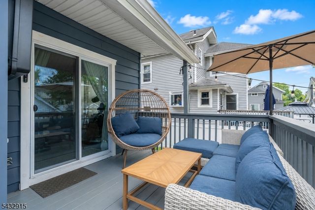 6 Pershing Ct, Ridgefield Park Village, NJ 07660
