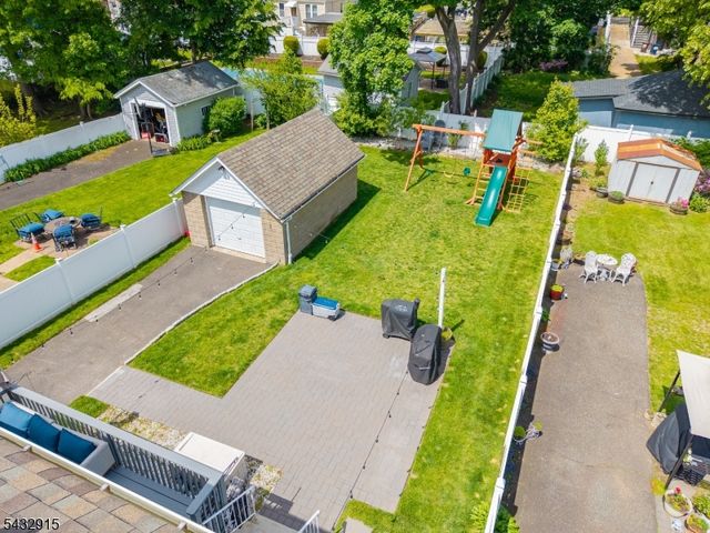 6 Pershing Ct, Ridgefield Park Village, NJ 07660