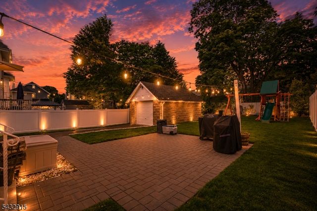 6 Pershing Ct, Ridgefield Park Village, NJ 07660