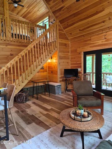 680 Deerfield Drive, Murphy, NC 28906