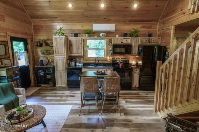 680 Deerfield Drive, Murphy, NC 28906