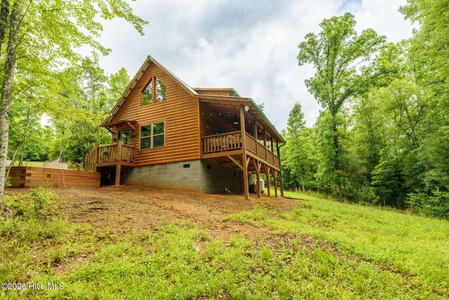 680 Deerfield Drive, Murphy, NC 28906