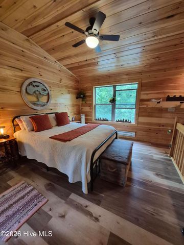 680 Deerfield Drive, Murphy, NC 28906