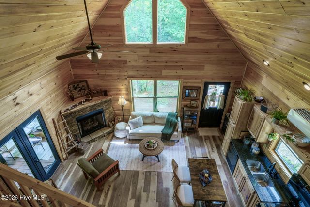 680 Deerfield Drive, Murphy, NC 28906