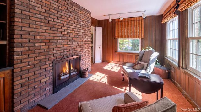 9 Oxford Road, White Plains, NY 10605