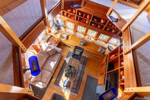 9 Oxford Road, White Plains, NY 10605