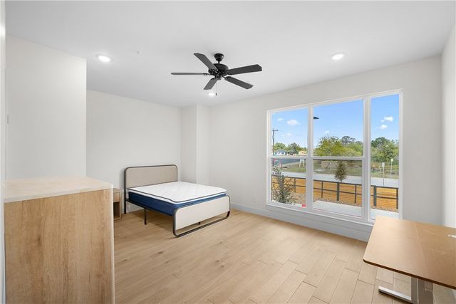 2539 East Villa Maria Road D, Bryan, TX 77802