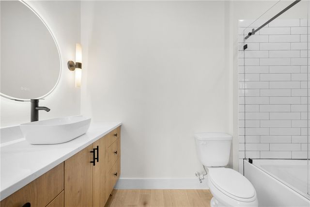 2539 East Villa Maria Road D, Bryan, TX 77802