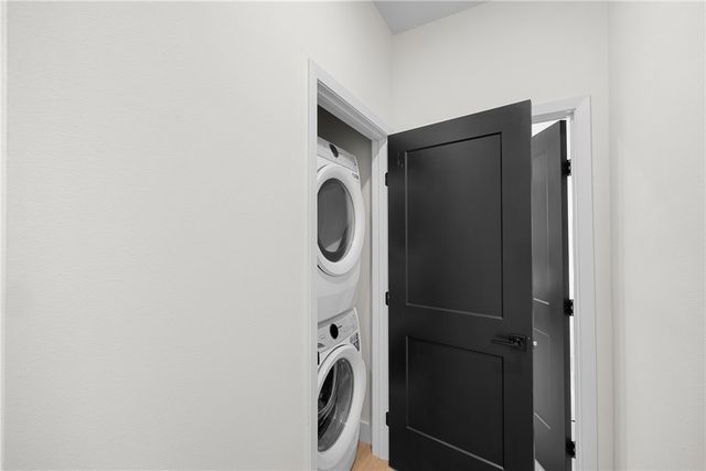 2539 East Villa Maria Road D, Bryan, TX 77802