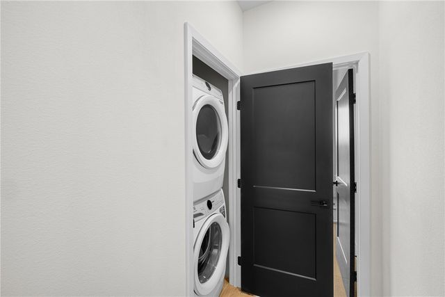 2539 East Villa Maria Road D, Bryan, TX 77802