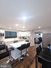 129 BRANFORD RD, Darby, PA 19023