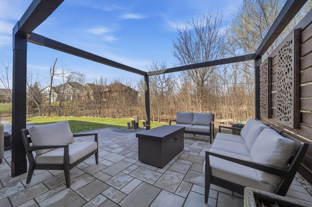 6735 Kimberly Lane N, Maple Grove, MN 55311
