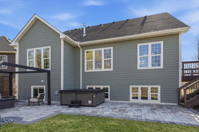 6735 Kimberly Lane N, Maple Grove, MN 55311