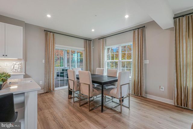 11900 SUN VALLEY DR, Fort Washington, MD 20744