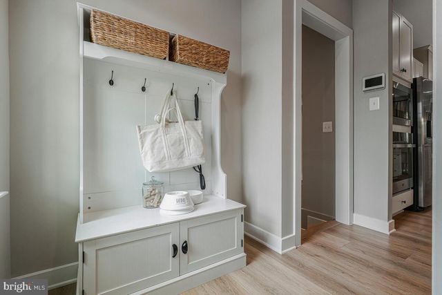 11900 SUN VALLEY DR, Fort Washington, MD 20744