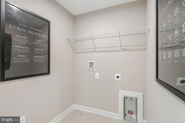 11900 SUN VALLEY DR, Fort Washington, MD 20744