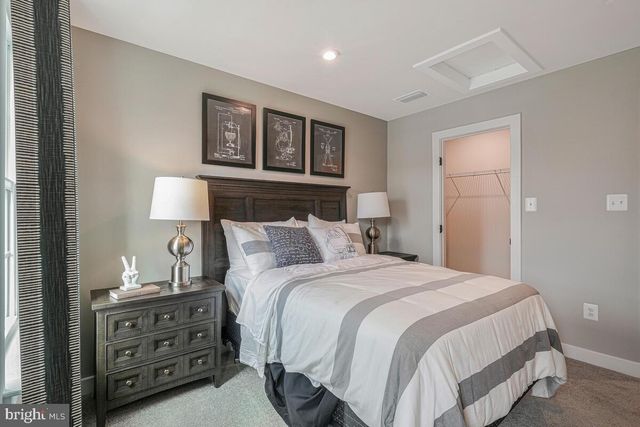 11900 SUN VALLEY DR, Fort Washington, MD 20744