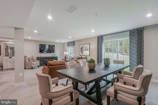 11900 SUN VALLEY DR, Fort Washington, MD 20744