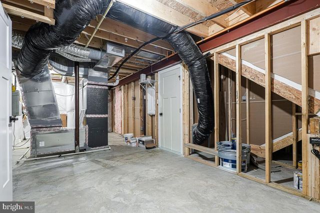 11900 SUN VALLEY DR, Fort Washington, MD 20744