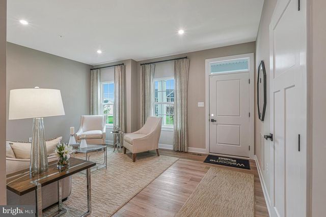 11900 SUN VALLEY DR, Fort Washington, MD 20744