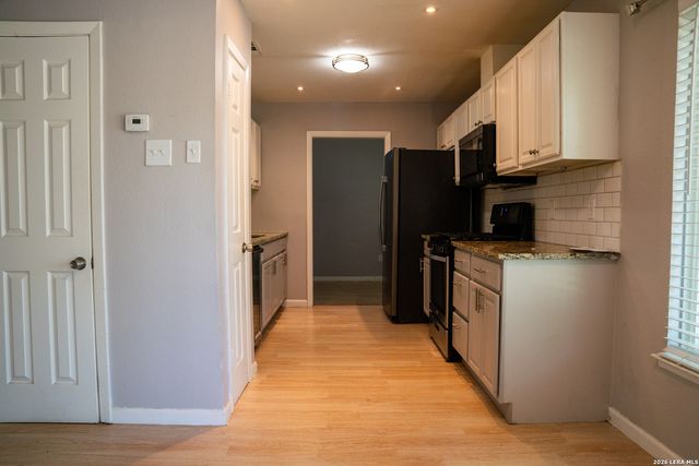 2910 Shadow Bend, San Antonio, TX 78230