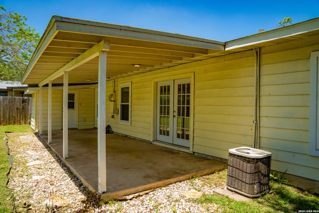2910 Shadow Bend, San Antonio, TX 78230
