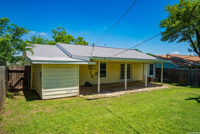 2910 Shadow Bend, San Antonio, TX 78230