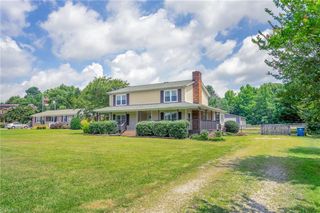 3542 Anderson Valley Road, Mcleansville, NC 27301