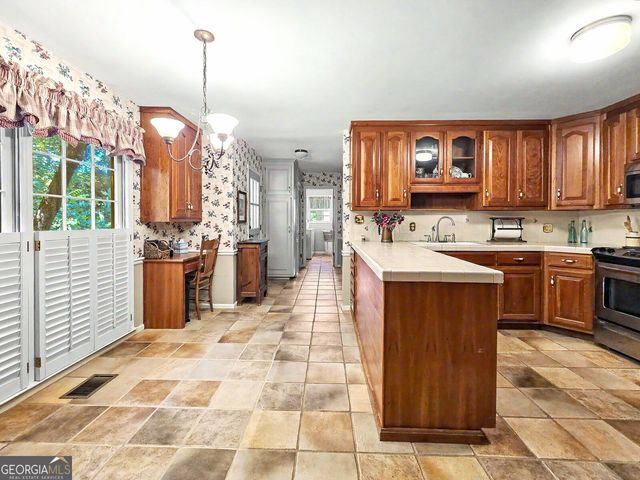 3479 Castleridge Drive, Tucker, GA 30084