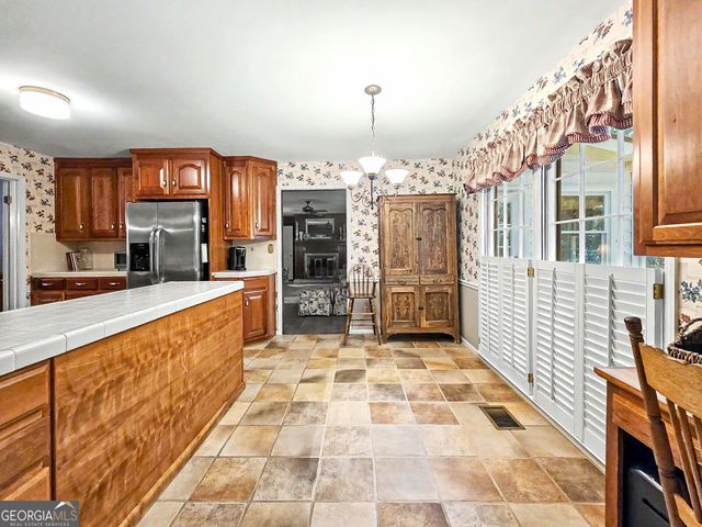 3479 Castleridge Drive, Tucker, GA 30084