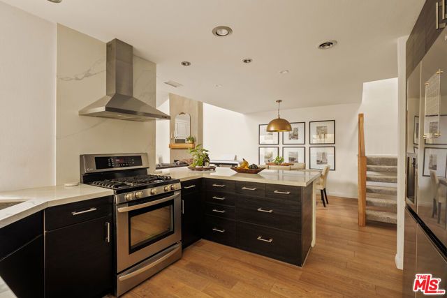 1333 Park Plaza Drive, Long Beach, CA 90804