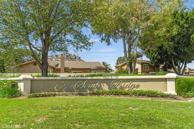16606 Windcrest, Fontana, CA 92337