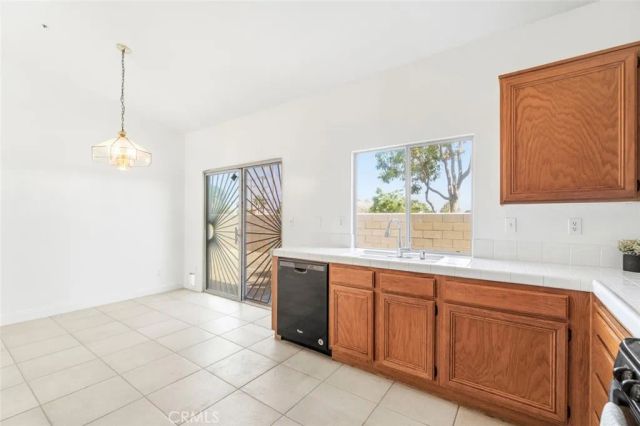 16606 Windcrest, Fontana, CA 92337