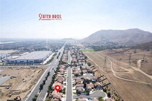 16606 Windcrest, Fontana, CA 92337