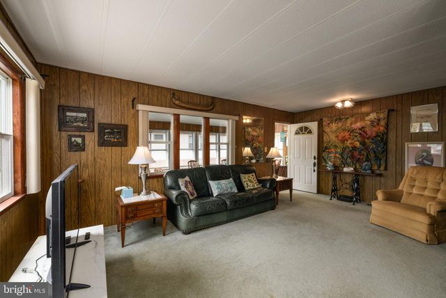 18006 HOWARD DR, Rehoboth Beach, DE 19971