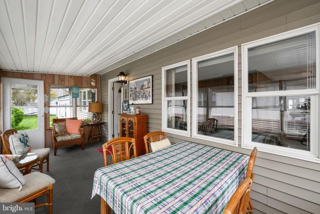 18006 HOWARD DR, Rehoboth Beach, DE 19971
