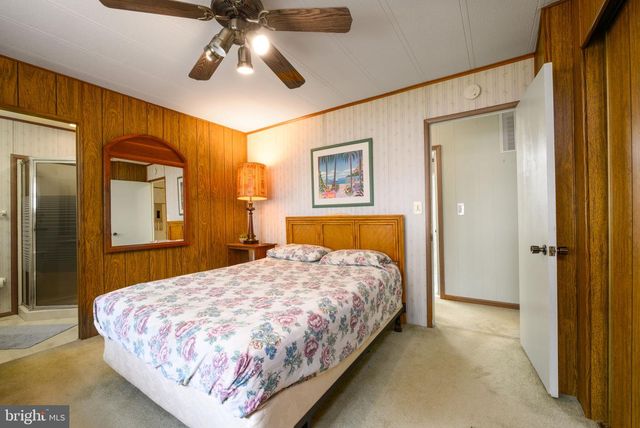 18006 HOWARD DR, Rehoboth Beach, DE 19971
