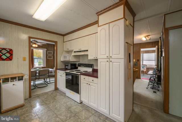 18006 HOWARD DR, Rehoboth Beach, DE 19971