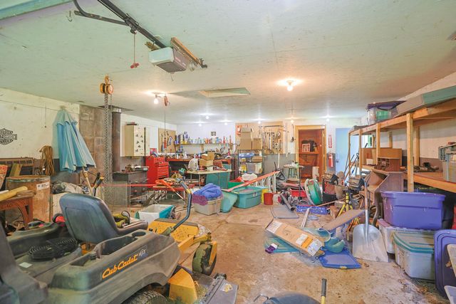 2940 Beebe Road, Howard Twp, MI 49120