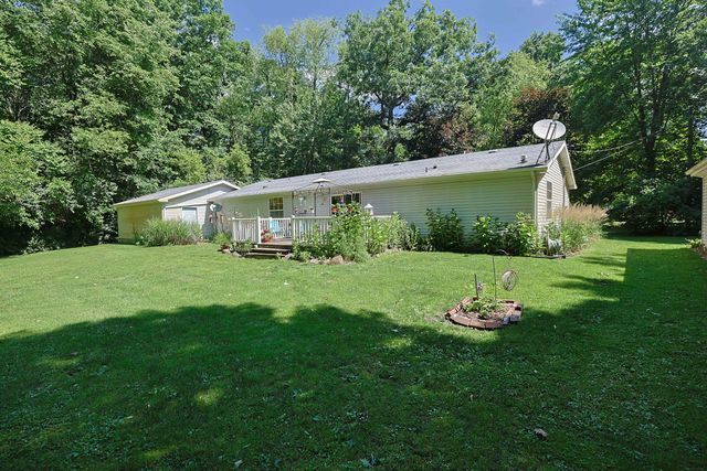 2940 Beebe Road, Howard Twp, MI 49120