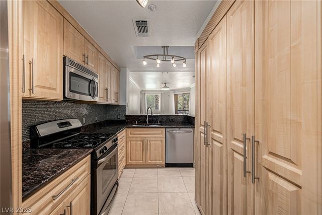 210 East Flamingo Road 105, Las Vegas, NV 89169