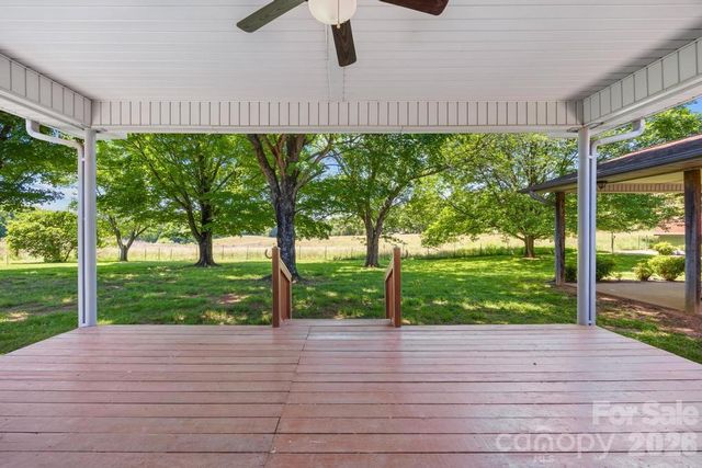 406 Kistler Farm Road, Mooresville, NC 28115