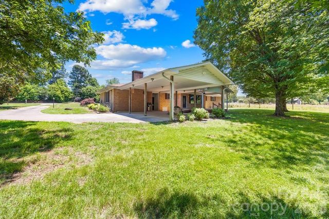 406 Kistler Farm Road, Mooresville, NC 28115
