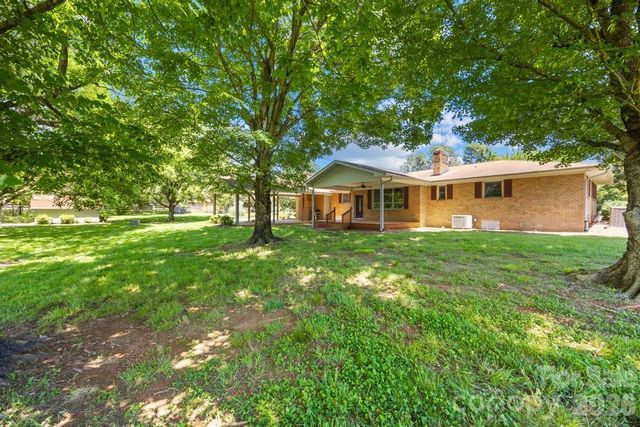 406 Kistler Farm Road, Mooresville, NC 28115