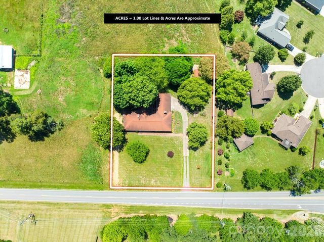 406 Kistler Farm Road, Mooresville, NC 28115