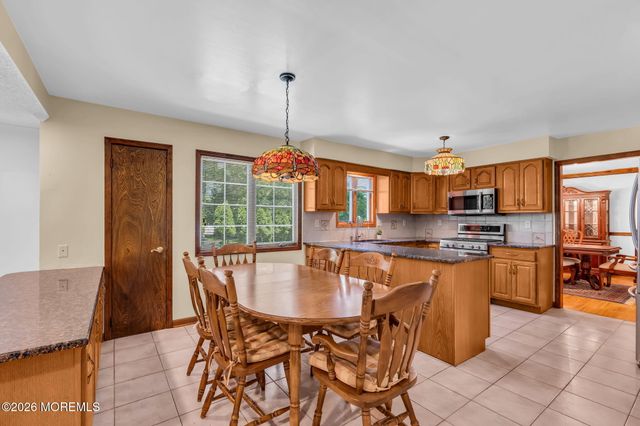 2003 Finderne Street, Oakhurst, NJ 07755